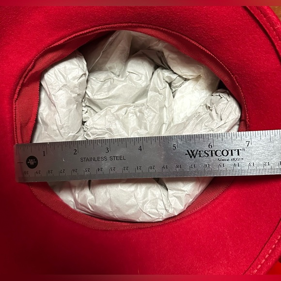 Vibrant Red Hat - Picture 5 of 6